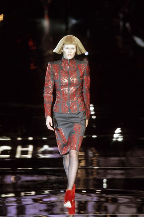 givenchy f w 1999|givenchy fin de siècle.